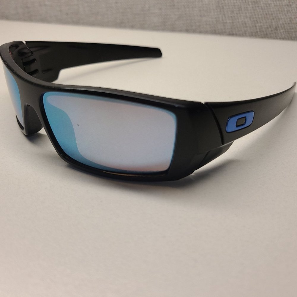 Oakly Sunglasses Gascan